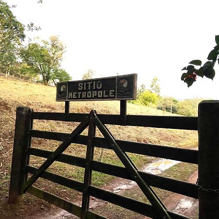 Sitio Metropole - Refugio Na Natureza ปิราชู ภายนอก รูปภาพ