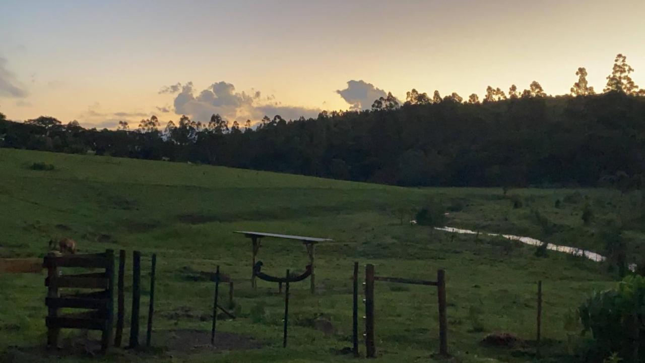 Sitio Metropole - Refugio Na Natureza ปิราชู ภายนอก รูปภาพ